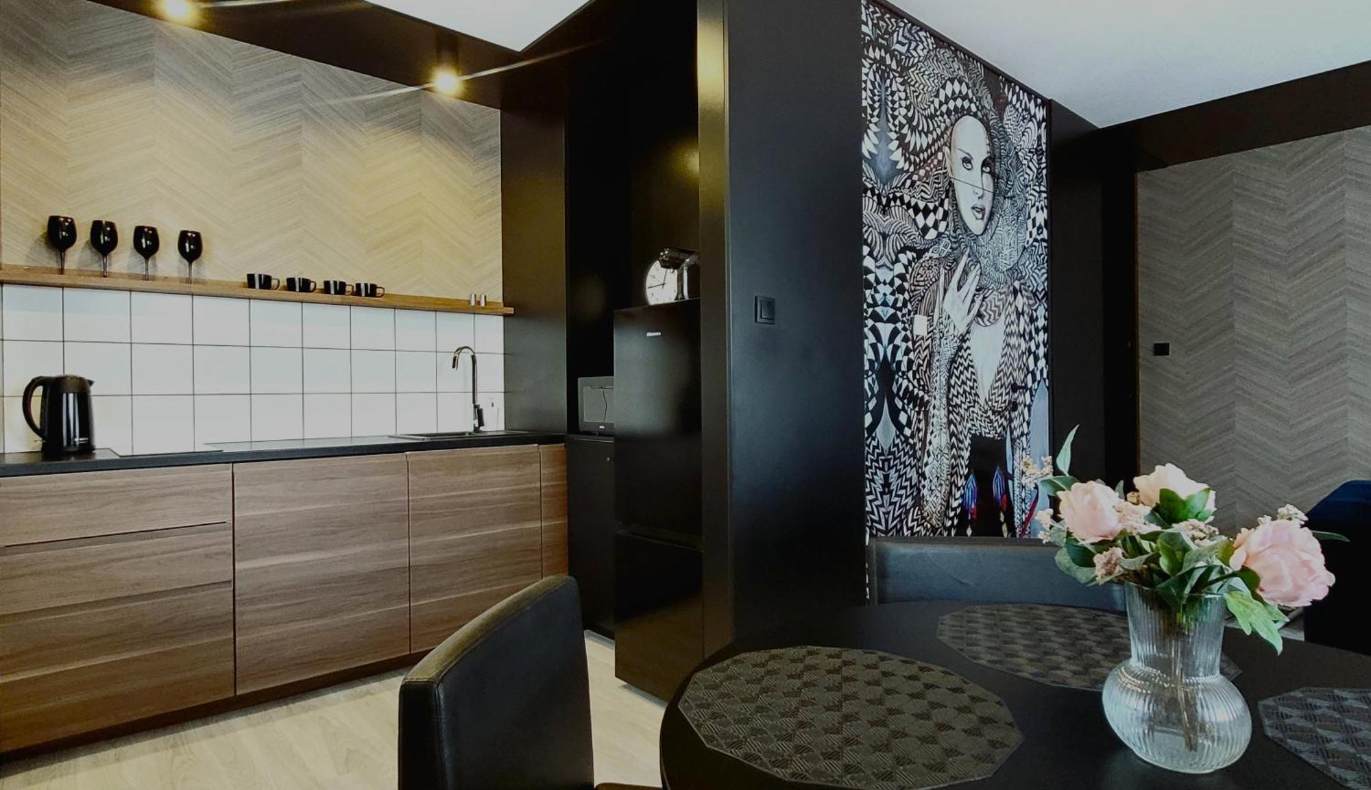 Park Apartament Z Duzym Tarasem - Proplace 乔左维尔考普尔斯基 外观 照片
